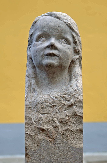 Skulptur Luise von Andreas Prucker