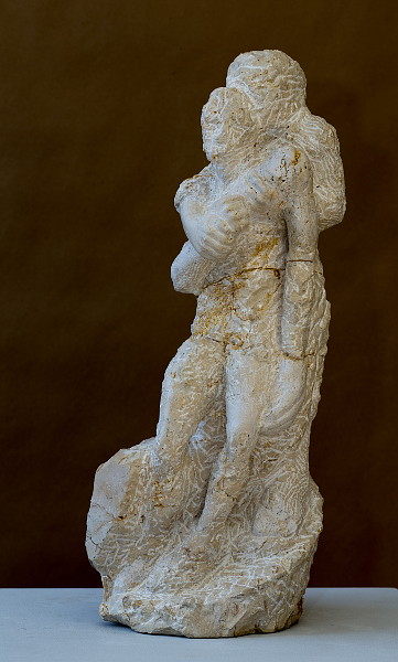 Skulptur Sitzender von Andreas Prucker